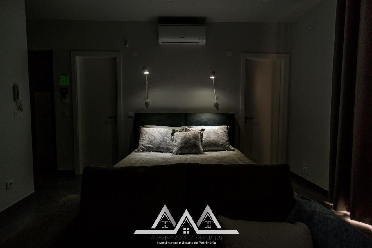 White House I Apartment Praia da Vitoria ภายนอก รูปภาพ