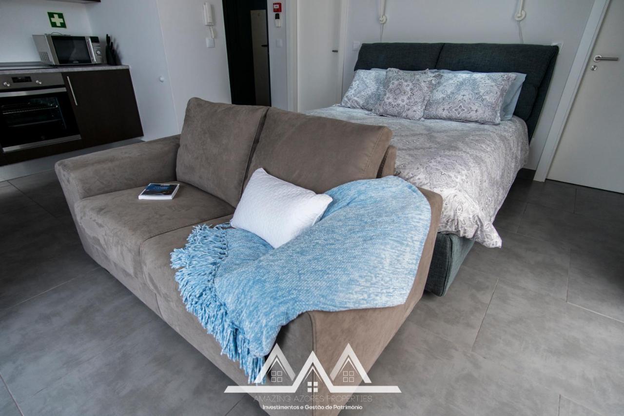 White House I Apartment Praia da Vitoria ภายนอก รูปภาพ