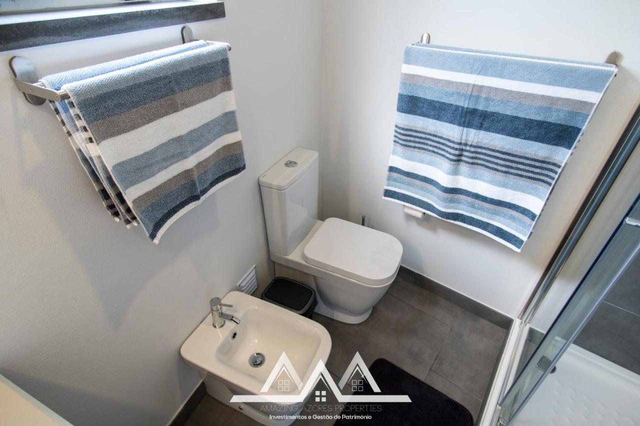 White House I Apartment Praia da Vitoria ภายนอก รูปภาพ