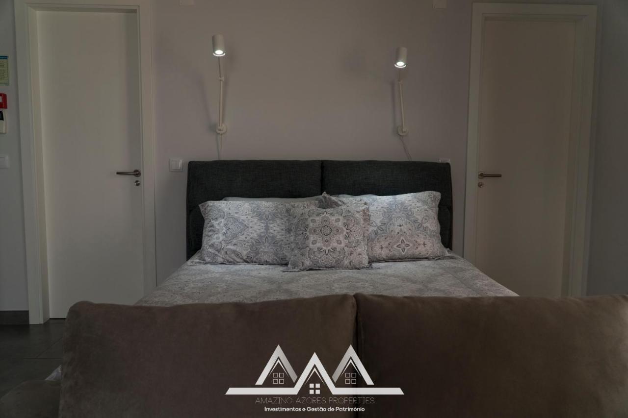 White House I Apartment Praia da Vitoria ภายนอก รูปภาพ
