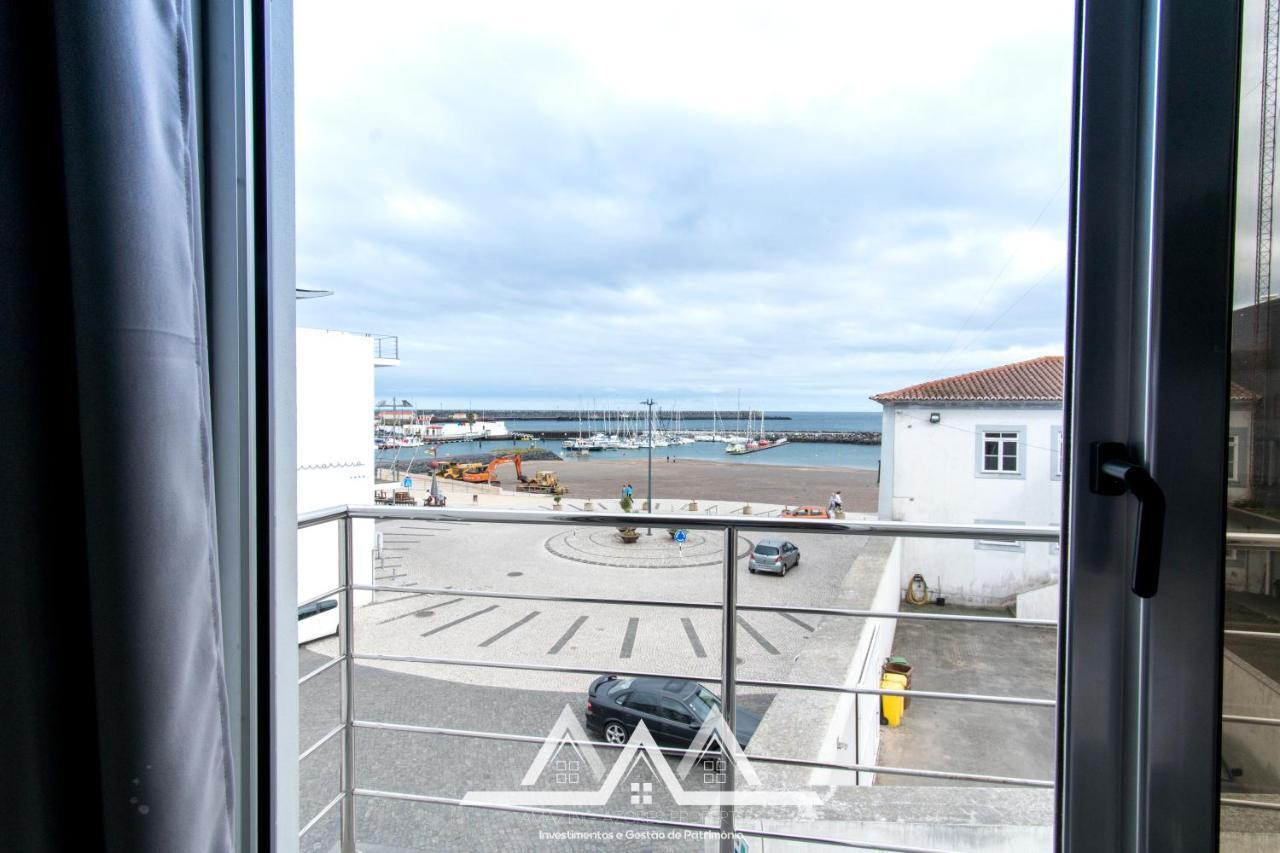 White House I Apartment Praia da Vitoria ภายนอก รูปภาพ